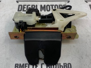 Замок багажника задний, ориг. номер 31253047, Volvo V70 2004-2007