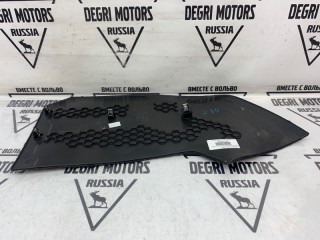 Накладка декоративная передняя правая, ориг. номер 32260183, Volvo V60 2018-2026