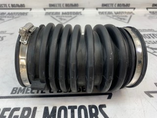 Патрубок воздушный, ориг. номер 31370450, Volvo V60 2010-2013