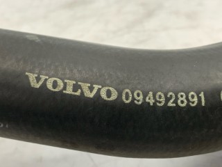 Шланг охлаждения, ориг. номер 30680918, Volvo XC70 2000-2004