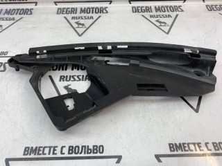 Кронштейн бампера передний правый, ориг. номер 30763434, Volvo V40 Cross Country 2012-2016