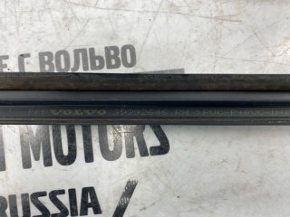 Молдинг стекла задний правый, ориг. номер 39992646, Volvo S60 2004-2010