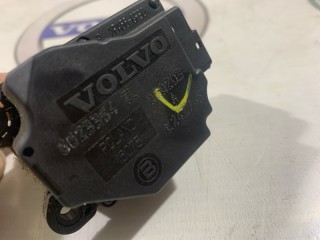 Моторчик заслонки печки, ориг. номер 8623354, Volvo S60 2004-2010