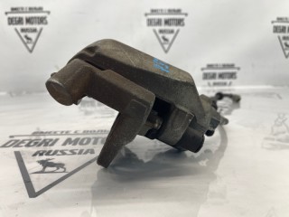 Суппорт тормозной передний правый, ориг. номер 36051716, Volvo V50 2007-2012