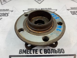 Ступица передняя левая, ориг. номер 32246153, Volvo V70 2007-2013