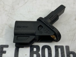 Датчик ABS передний, ориг. номер 30748149, Volvo C30 2009-2013
