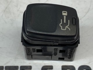 Кнопка багажника, ориг. номер 30746008, Volvo S60 2004-2010