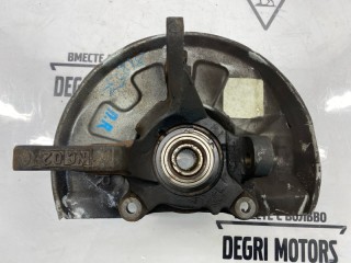 Кулак в сборе передний правый Volvo V40 2002-2004, 30884173