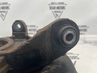 Кулак в сборе задний правый, ориг. номер RLH000060, Land Rover Range Rover 2009-2012