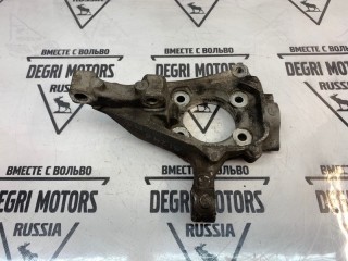 Кулак передний левый, ориг. номер 30760714, Volvo S60 2004-2010