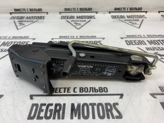 Домкрат, ориг. номер 8679370, Volvo XC70 2000-2004