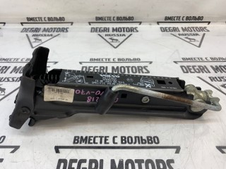 Домкрат, ориг. номер 8679369, Volvo V70 2004-2007