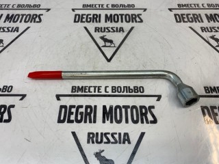 Ключ балонный, ориг. номер 9133668, Volvo V70 2004-2007