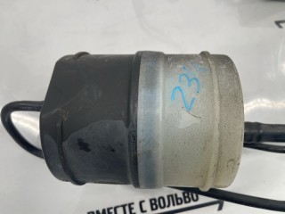 Компрессор пневмоподвески, ориг. номер LR044016, Land Rover Discovery L319 2004-2009