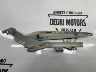 Петля капота правая, ориг. номер 31217345, Volvo V70 2004-2007