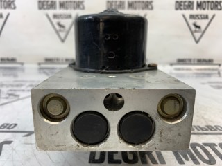 Блок ABS, ориг. номер 30793452, Volvo V70 2004-2007