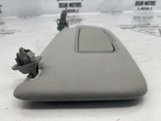 Козырек солнцезащитный правый, ориг. номер 39985792, Volvo V70 2004-2007