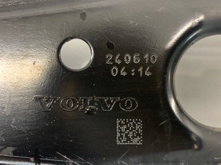 Кронштейн подрамника передний, ориг. номер 30681520, Volvo XC60 2008-2013