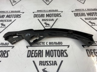 Кронштейн бампера передний левый, ориг. номер 30744956, Volvo S40 2007-2012