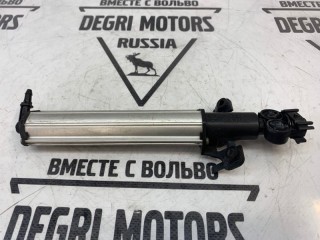 Форсунка омывателя фары передняя левая, ориг. номер 30784344, Volvo S60 2010-2013