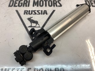 Форсунка омывателя фары передняя левая, ориг. номер 30784344, Volvo S60 2010-2013