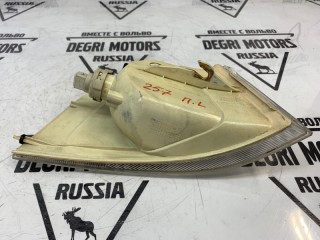 Поворотник левый, ориг. номер 30621831, Volvo V40 2002-2004