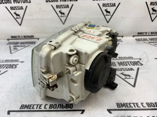 Фара передняя левая, ориг. номер 30899682, Volvo V40 2002-2004