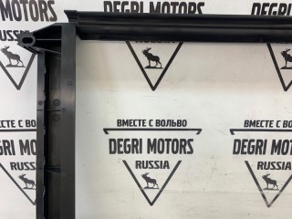 Дефлектор радиатора, ориг. номер 30730522, Volvo V70 2004-2007