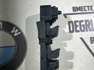 Блок управления стеклоподъёмниками передний левый, ориг. номер 30773382, Volvo S80 2006-2010