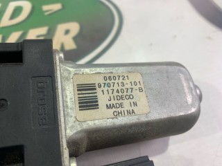 Мотор стеклоподъемника передний левый, ориг. номер 30699645, Volvo S80 2006-2010