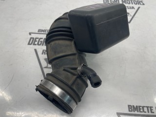 Патрубок воздушный, ориг. номер 30636828, Volvo S60 2004-2010