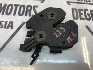 Замок капота передний левый, ориг. номер 31218475, Volvo V70 2004-2007