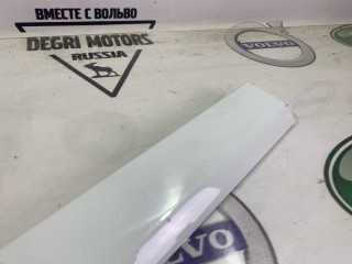 Молдинг двери передний правый, ориг. номер 39891881, Volvo XC90 2006-2014