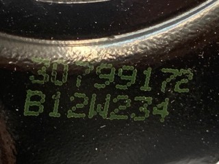 Крюк капота, ориг. номер 31425790, Volvo XC60 2008-2013