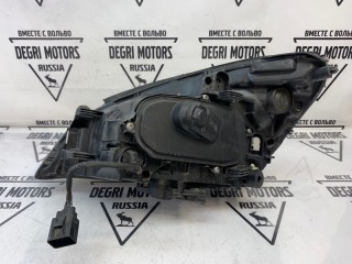 Фара правая, ориг. номер 31420674, Volvo V60 2010-2013