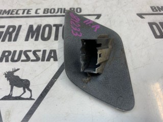 Крышка омывателя фары передняя правая, ориг. номер 39802699, Volvo V60 2010-2013