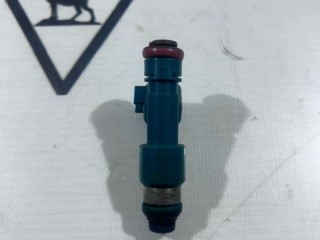Форсунка бензиновая, ориг. номер 30777501, Volvo S80 2006-2010
