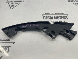 Кронштейн бампера передний правый, ориг. номер 31323157, Volvo C30 2009-2013