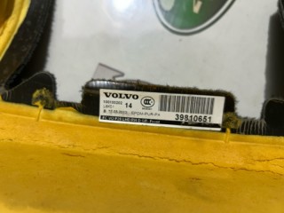 Ковролин передний правый, ориг. номер 39810651, Volvo XC90 2006-2014