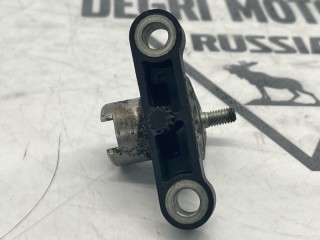 Кронштейн датчика коленвала, ориг. номер 30637803, Volvo XC90 2006-2014