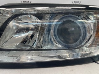 Фара передняя левая, ориг. номер 31299593, Volvo V50 2007-2012