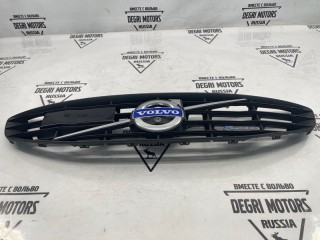 Решетка радиатора, ориг. номер 31383750, Volvo V60 2013-2019