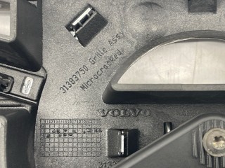Решетка радиатора, ориг. номер 31383750, Volvo V60 2013-2019