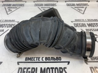 Патрубок воздушный, ориг. номер 30636828, Volvo V70 2004-2007