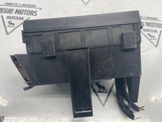Блок предохранителей, ориг. номер 14A068, Ford Explorer 2010-2015