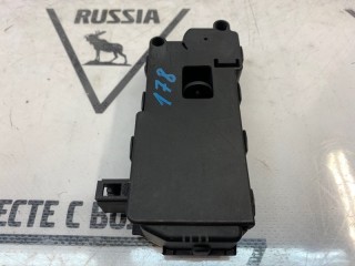 Замок лючка бензобака, ориг. номер 30716226, Volvo S40 2003-2007