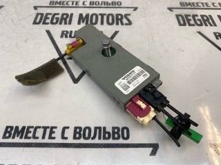 Усилитель антенны, 30761717, Volvo XC60 I [рестайлинг]