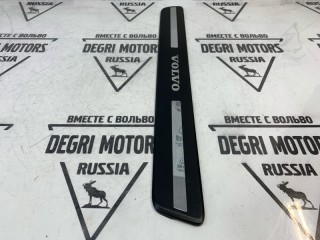 Накладка порога передняя правая, ориг. номер 31349213, Volvo XC60 2013-2017