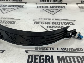 Накладка порога передняя правая, ориг. номер 39867449, Volvo XC60 2013-2017