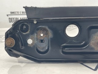 Кронштейн радиатора, ориг. номер 31368100, Volvo XC60 2013-2017